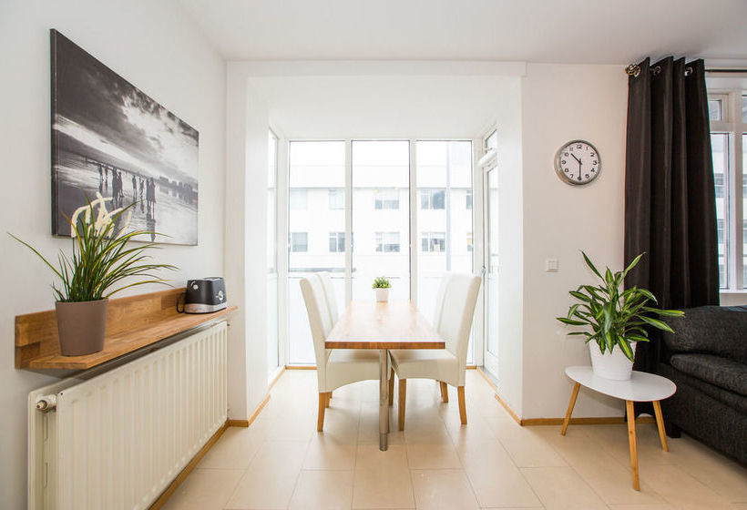 A Part Of Reykjavík Apartments - Brautarholt 19