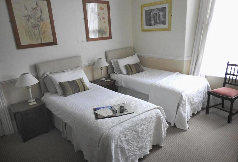 Hôtel Pendennis Guest House 10
