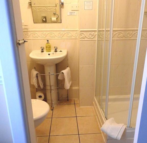 Hôtel Pendennis Guest House 13