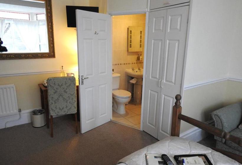 Hôtel Pendennis Guest House 18