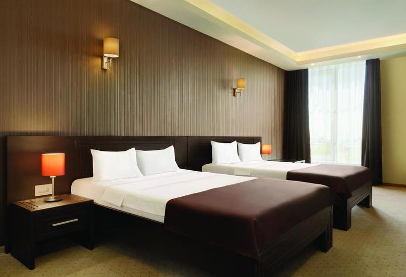 Hotel Ramada Constanta