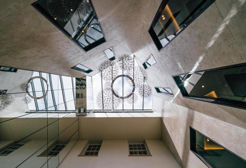 Hotel One Warwick Park 4