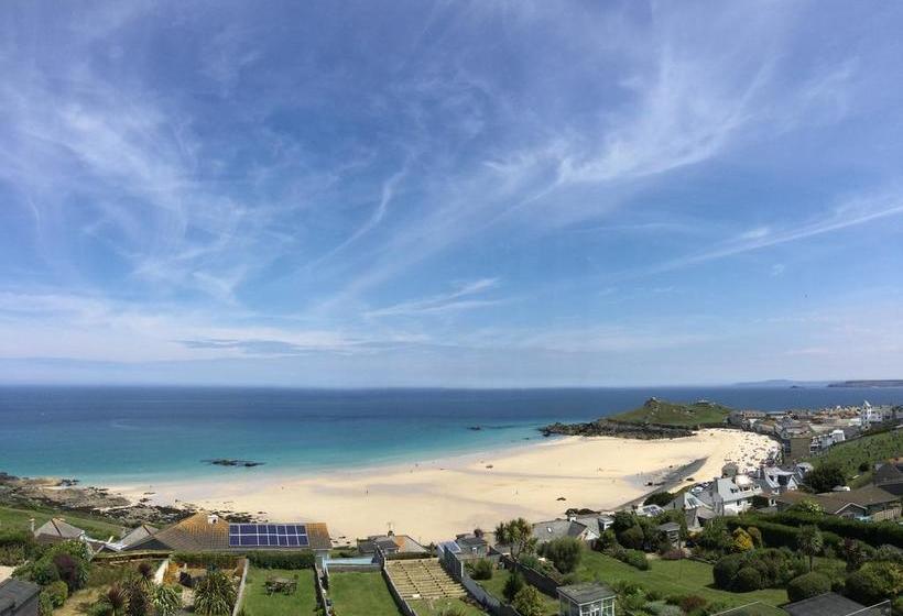 Bed and Breakfast Ten Ocean View 1