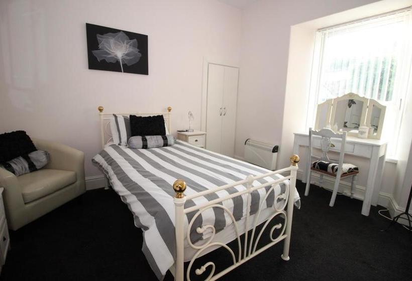 Bed and Breakfast Golden Hind 14