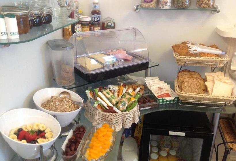 Bed and Breakfast Golden Hind 4