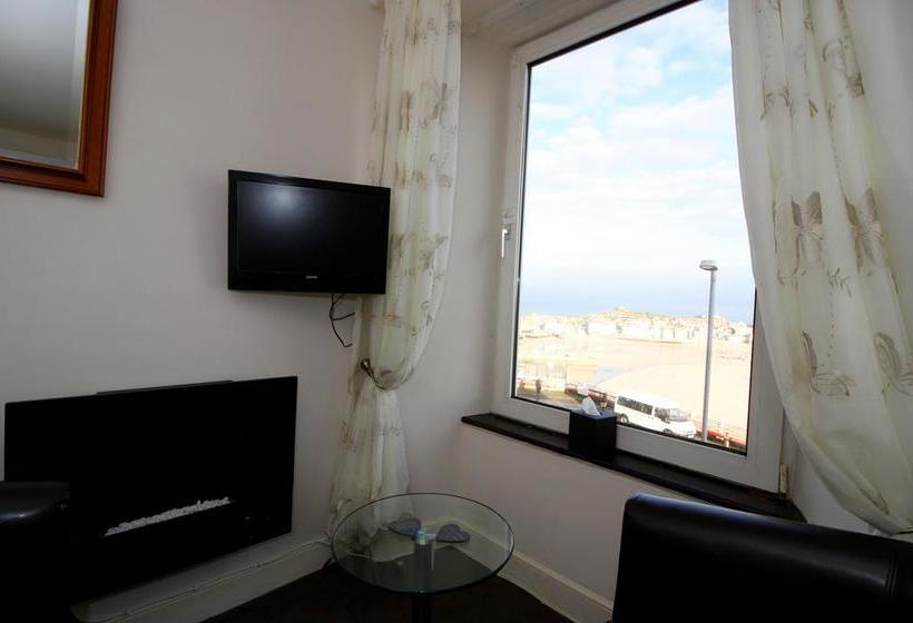 Bed and Breakfast Golden Hind 8