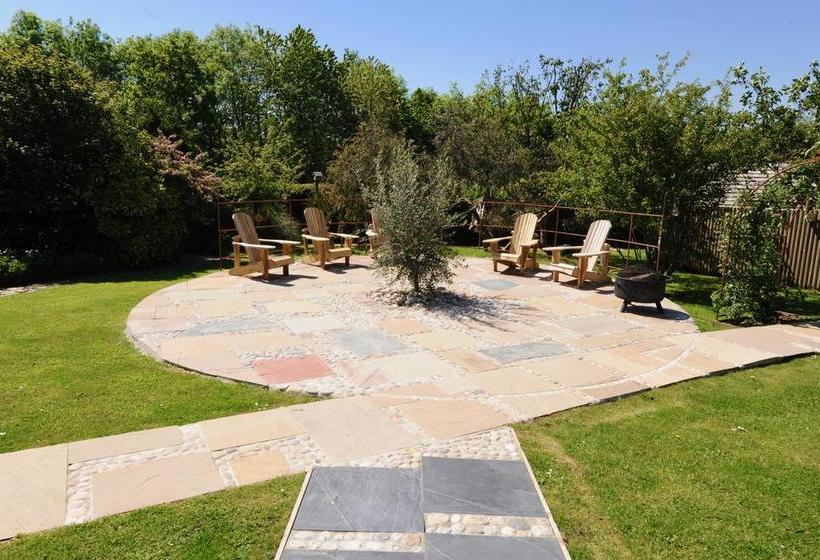 Bed and Breakfast Lower Barns Guest House 6