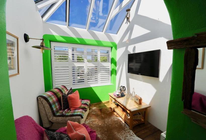 Bed and Breakfast Lower Barns Guest House 7