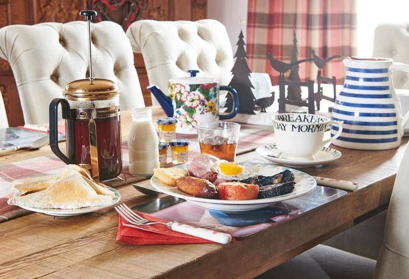 Farm View Hall Bed And Breakfast 1