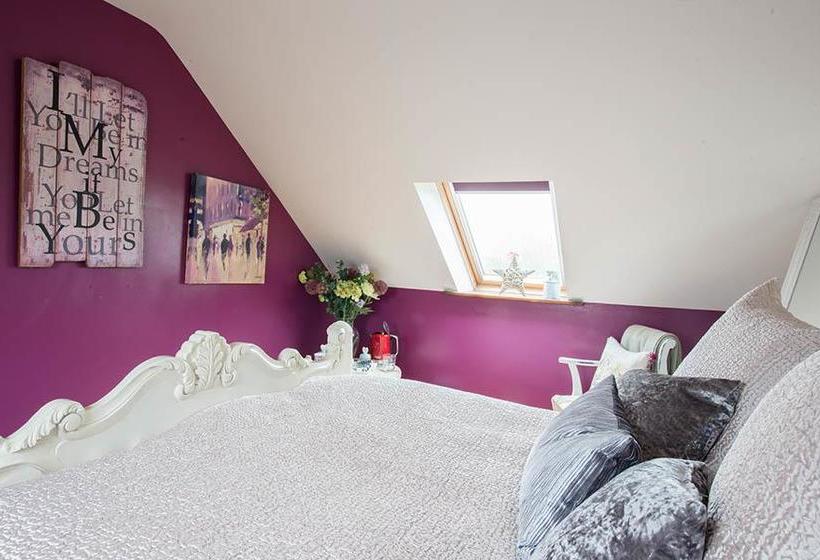 Farm View Hall Bed And Breakfast 17