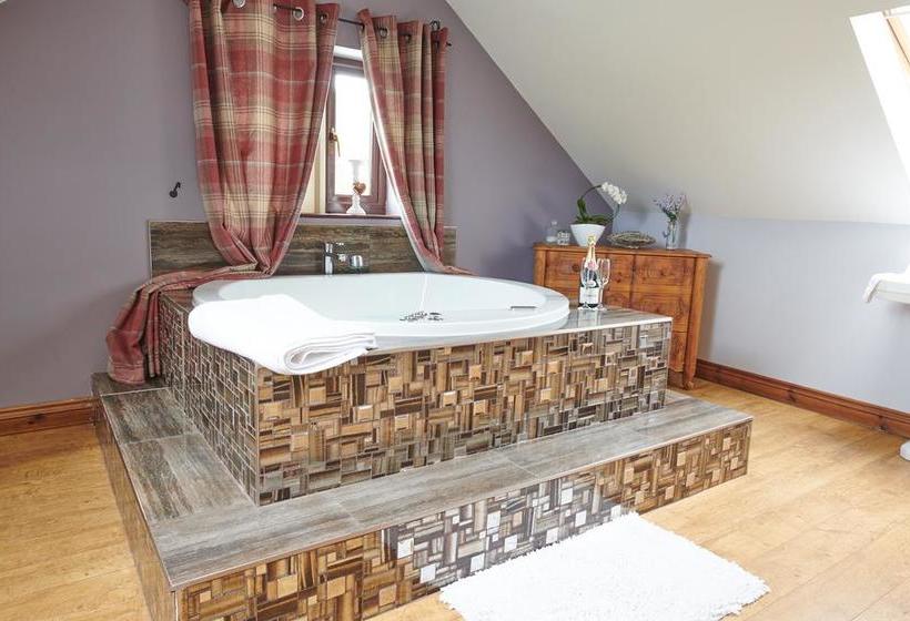 Farm View Hall Bed And Breakfast 5