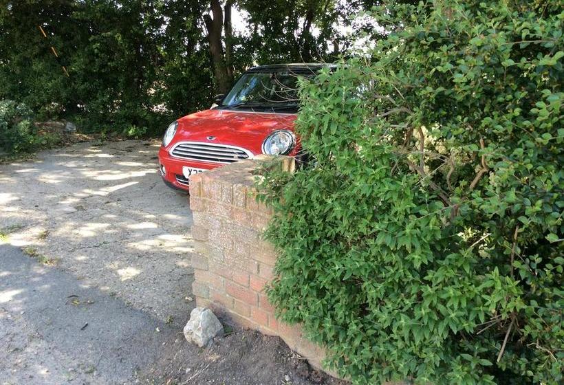 Bed & Breakfast Reginald Lodge 2