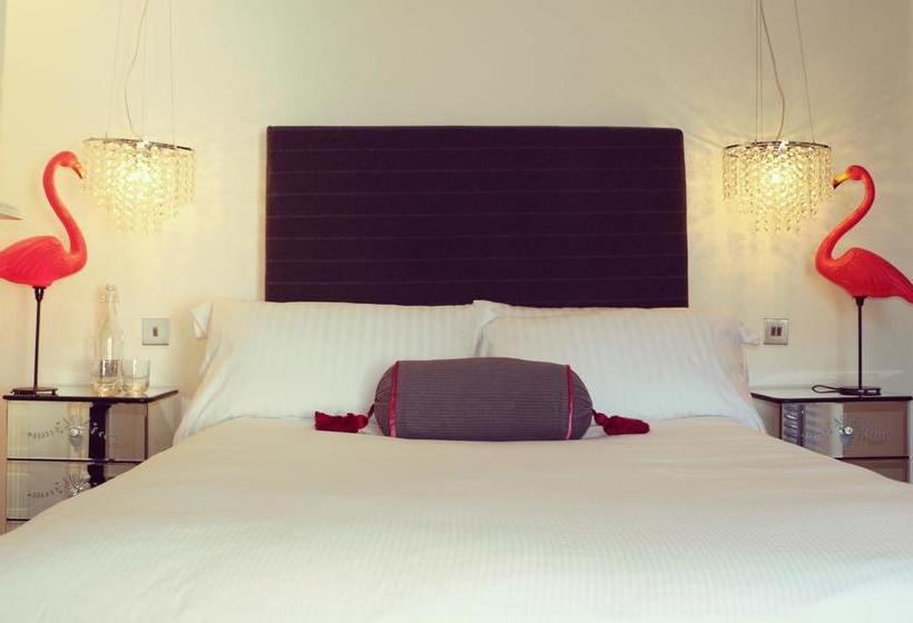 Bed and Breakfast Upton House