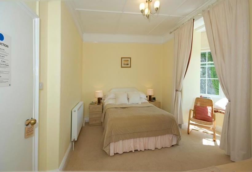 Hotel Commonwood Manor 13