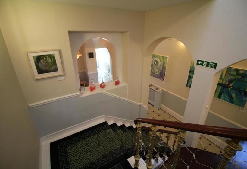 Hotel Commonwood Manor 5