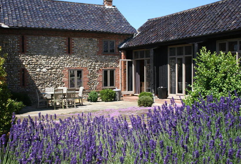 Bed and Breakfast Reeds Barn 1