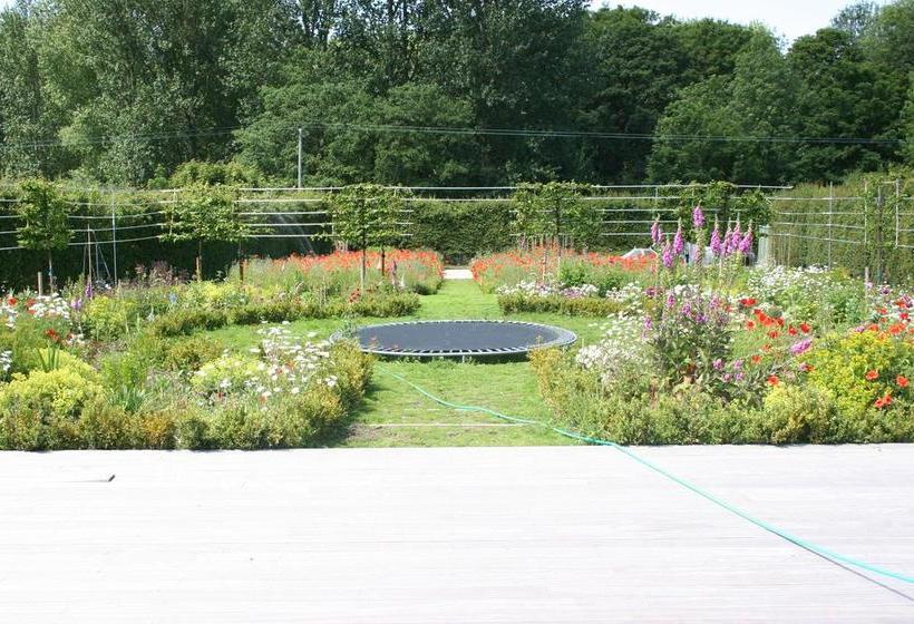 Bed and Breakfast Reeds Barn 4