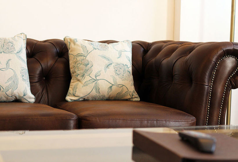 Ebury Cottages And Apartments 10