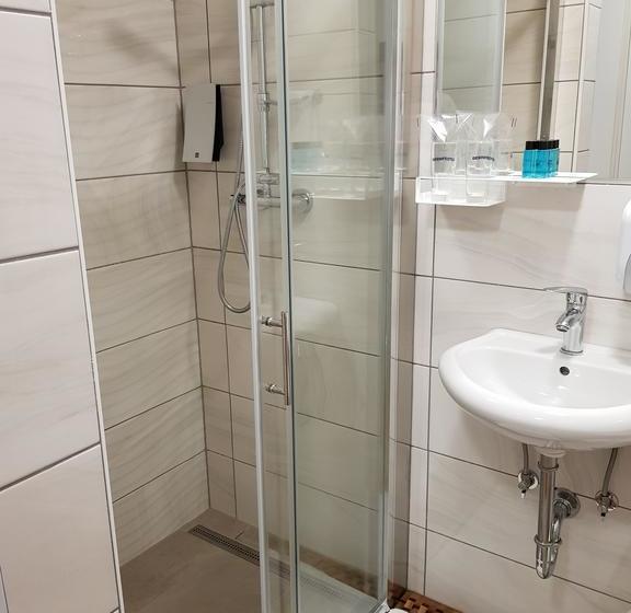 Bed and Breakfast Gostisce Jezero 3