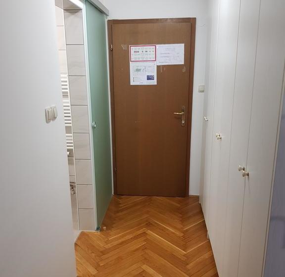 Bed and Breakfast Gostisce Jezero 4