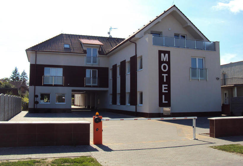 Motel Senec