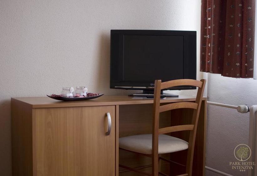 Park Hotel Intenzíva 15