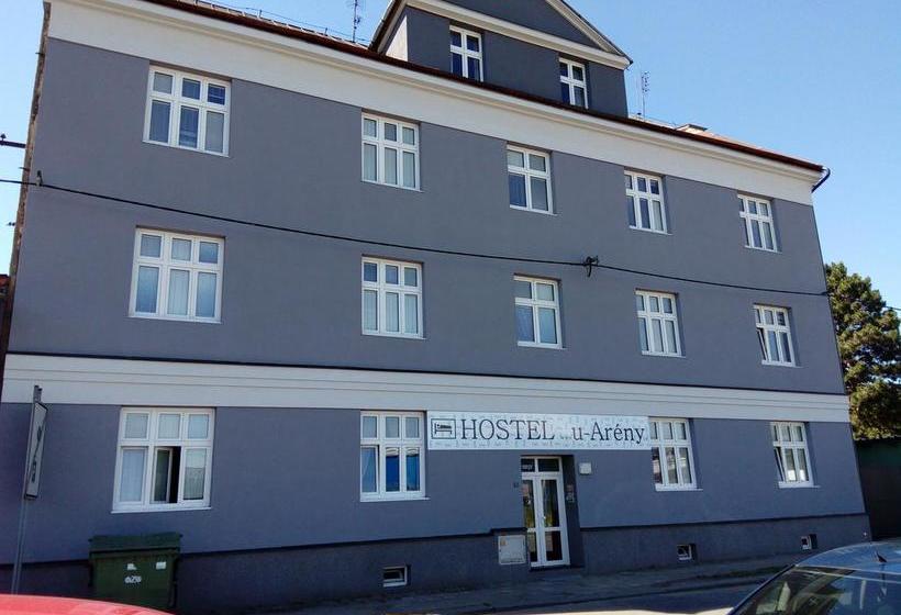 Hostel U Arény