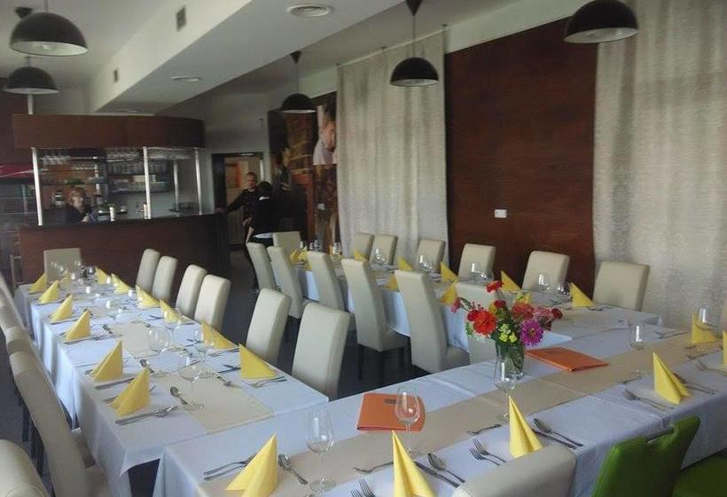 Hotel Lidový D?m 15