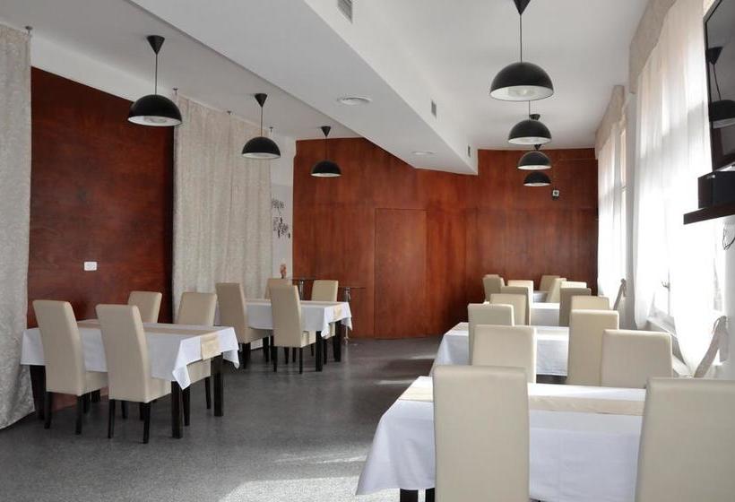 Hotel Lidový D?m 16