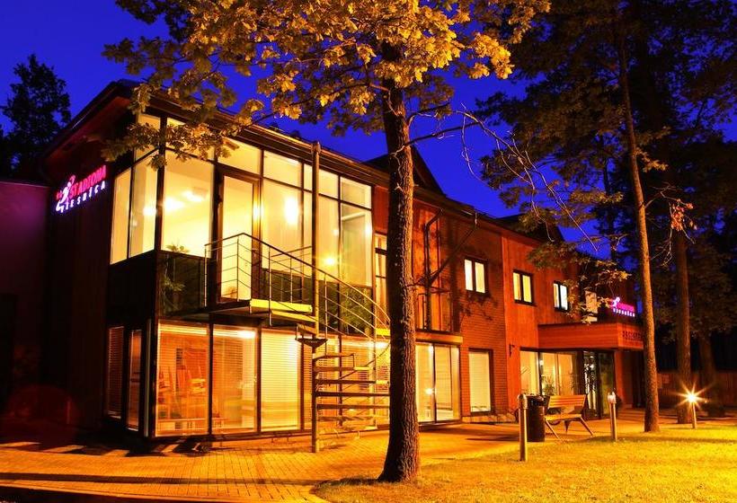 Hotel Saj?tu Parka Atp?tas Komplekss