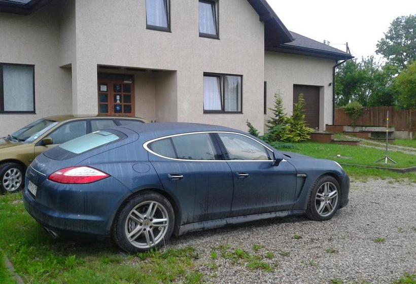 Herberge Staro?iki Lejaskalns