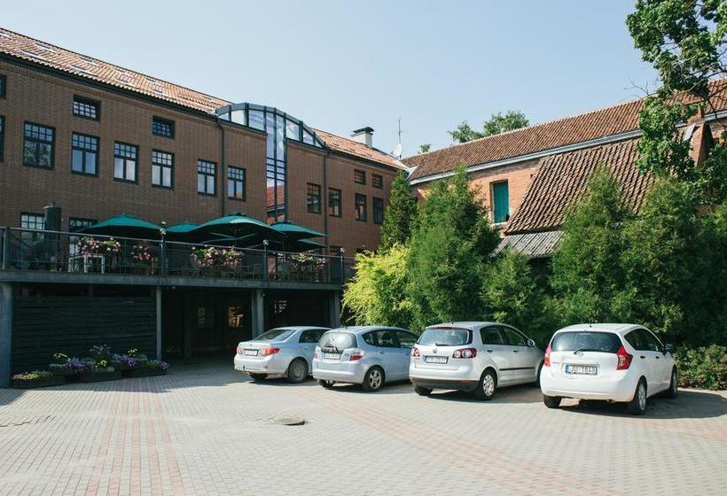 Hotel Kuldigas Metropole 1