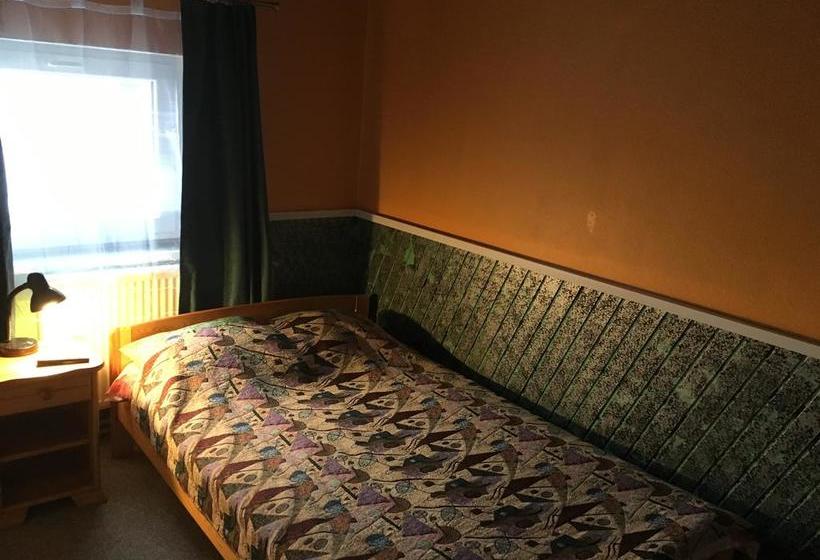 Tolli Hostel & Holiday House 19