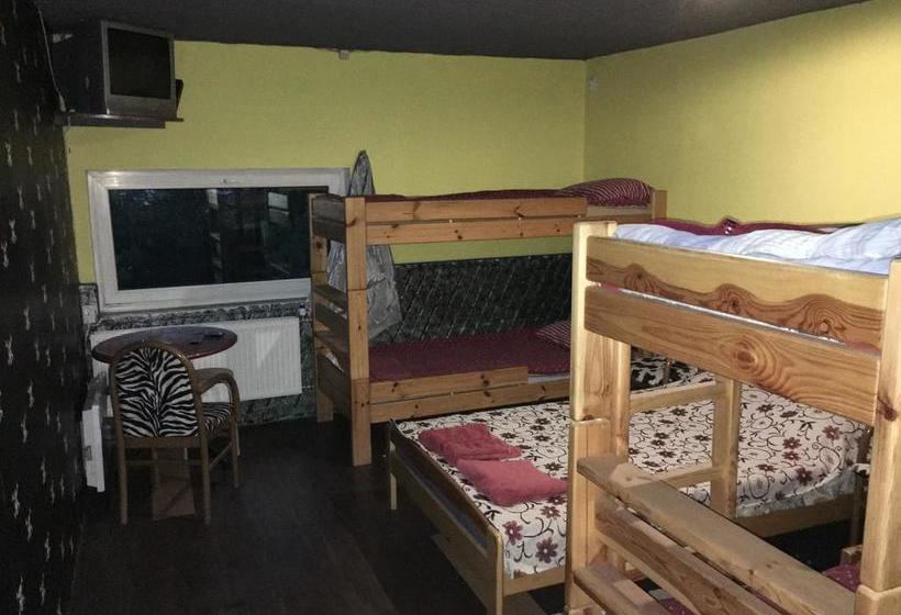 Tolli Hostel & Holiday House 3