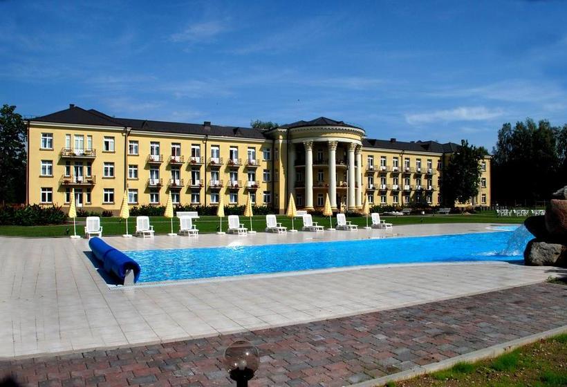 Hôtel Rehabilitation Centre & SPA Draugyst?s Sanatorija