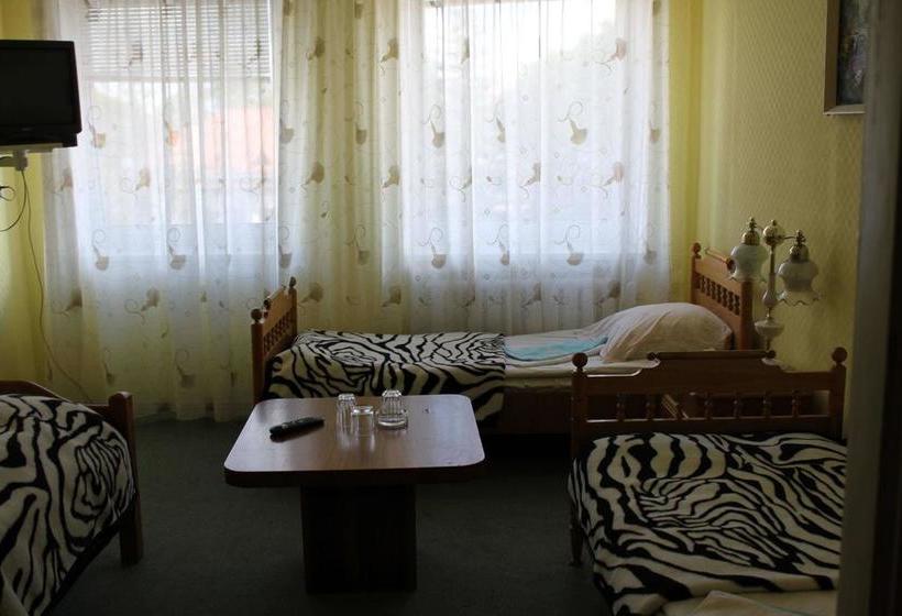 Hotel Taurag S Vie?butis 13