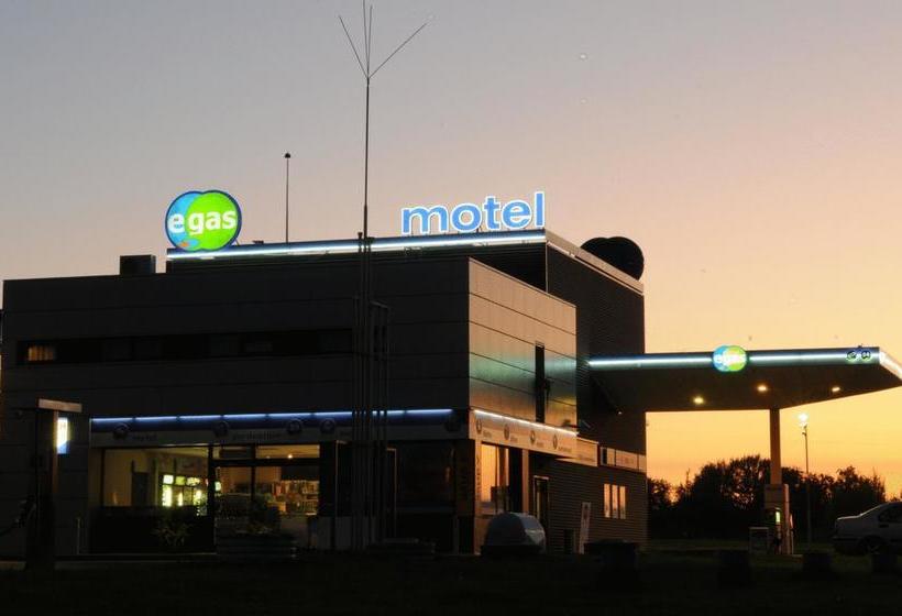 Egas Motel