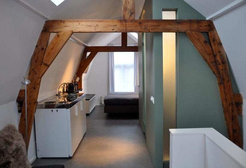 Betty Blue Bed & Breakfast