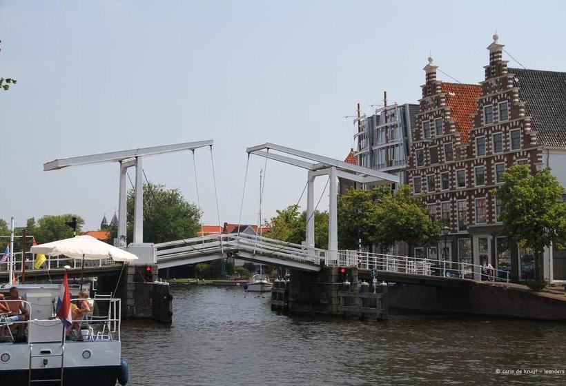 Bed and Breakfast Bbb Haarlem 12