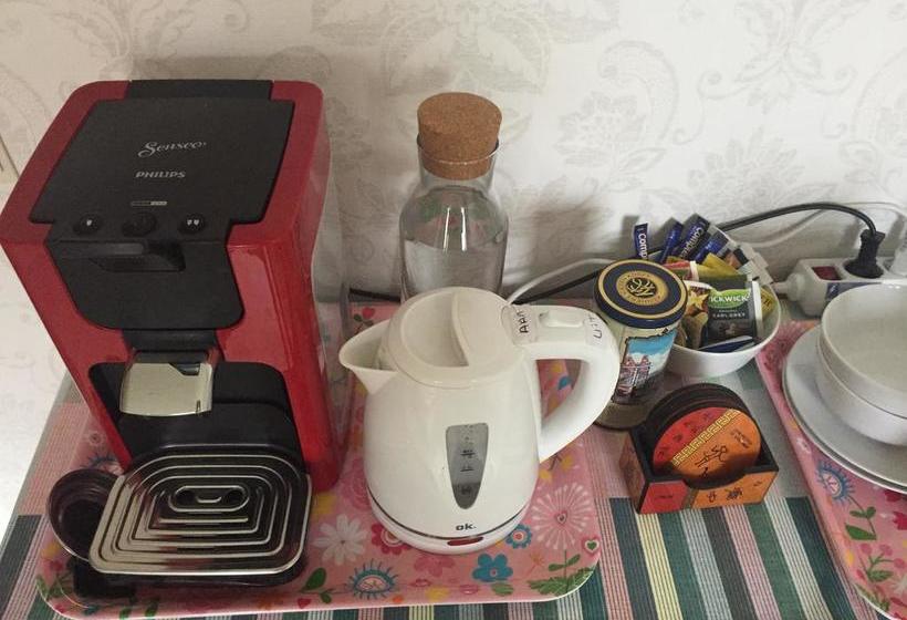 Bed and Breakfast Home Stay Utrecht 11