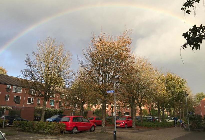 Bed and Breakfast Home Stay Utrecht 4