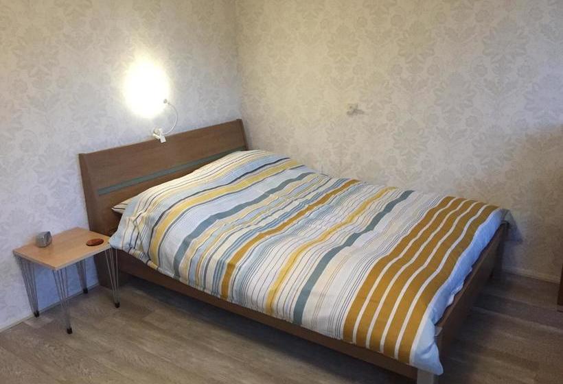 Bed and Breakfast Home Stay Utrecht 5