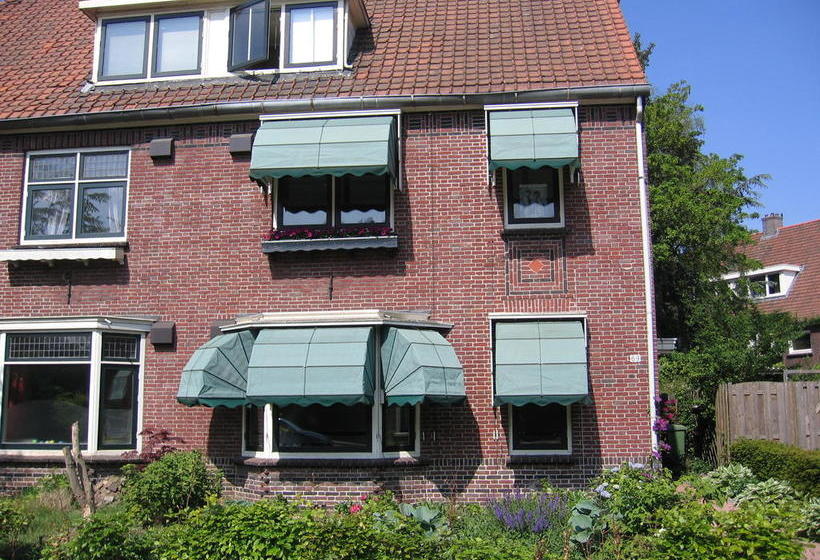 B & B Aan  T Volkspark