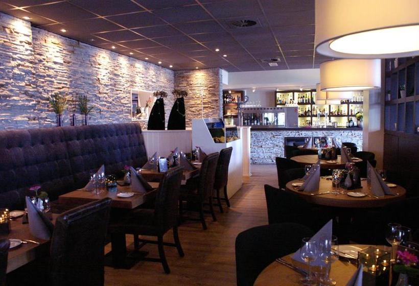 Hotel Et Le Cafe De Paris 18