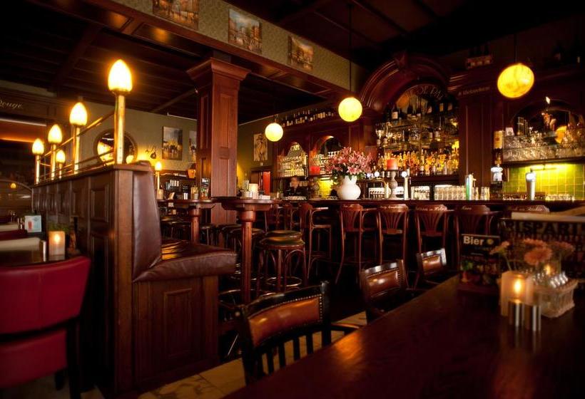 Hotel Et Le Cafe De Paris 3