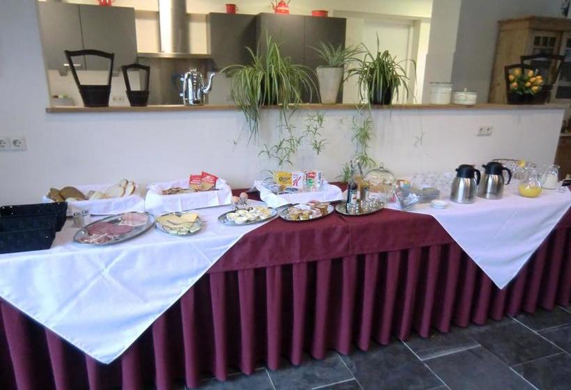 Hotel Horsetellerie Rheezerveen