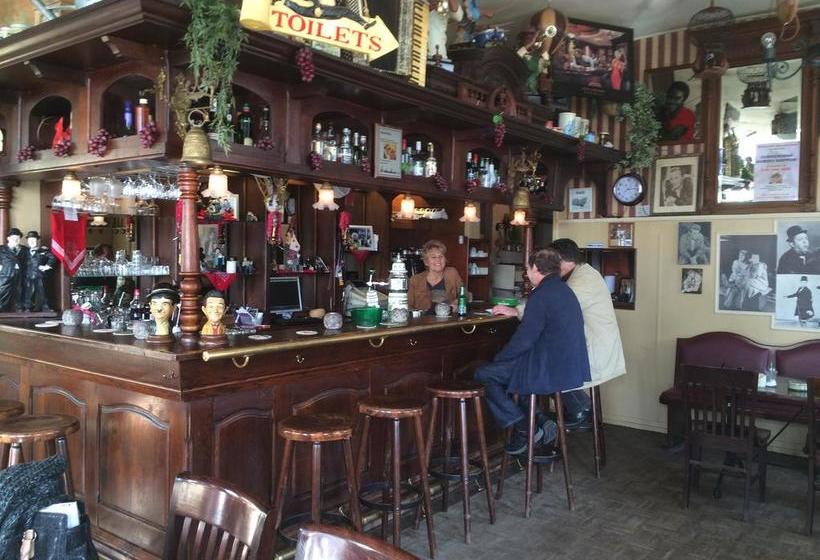 Hotel De Blauwe Vogel 1