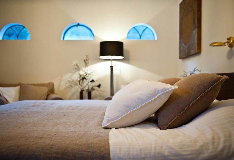 Bed and Breakfast Koetshuis34 13