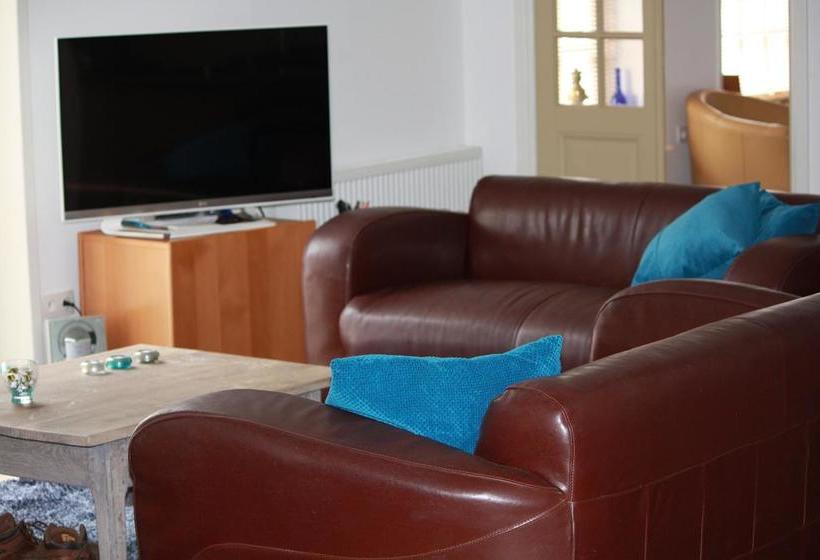 Bed & Breakfast Onder De Dekens 11