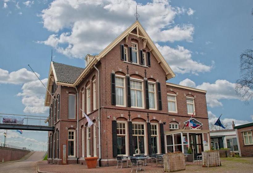 Hotel De Tolkamer 13